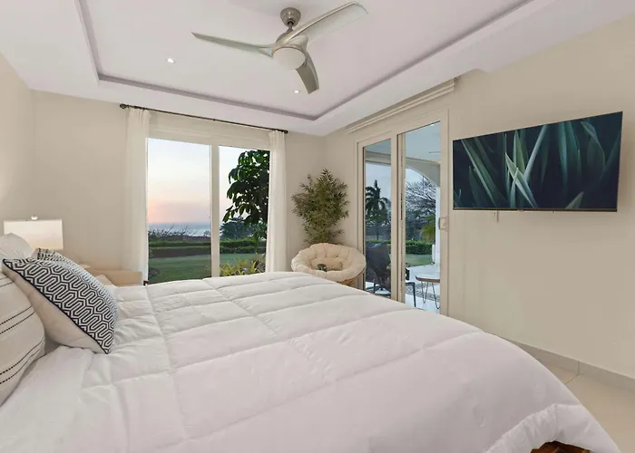 Infinity Pools & Sunsets Over Bay Tamarindo