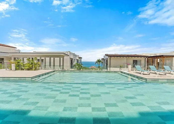 Infinity Pools & Sunsets Over Bay *